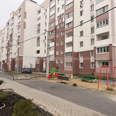 Продам квартиру, Шевченковский пер. , 1 кім., 36 м², без внутренних работ 