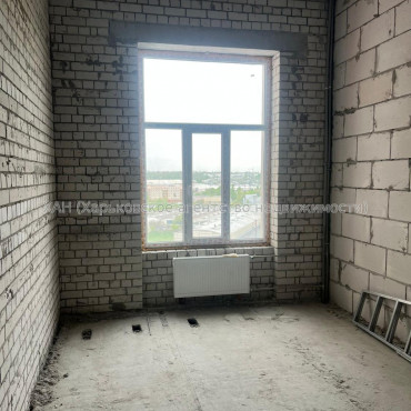 Продам квартиру, Шевченковский пер. , 1 кім., 24 м², без внутренних работ 