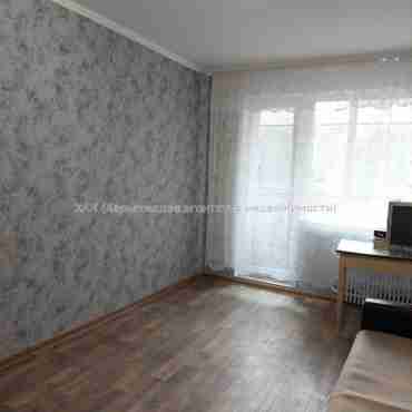 Сдам квартиру, Светлая ул. , 23Б , 2  ком., 44 м², капитальный ремонт 