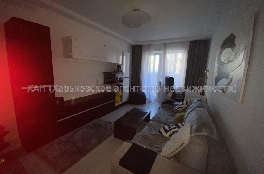 Продам квартиру, Орский 1-й пер. , 2 кім., 54 м², евроремонт 