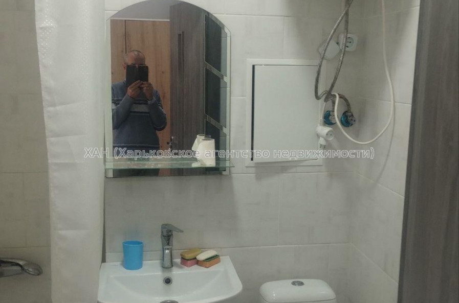 Продам квартиру, Михайлика ул. , 1 кім., 19 м², капитальный ремонт 