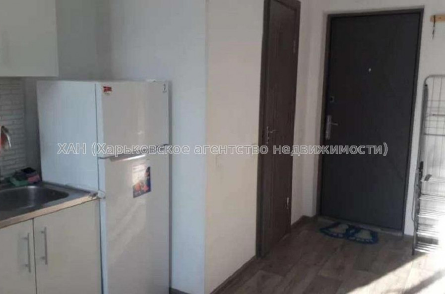 Продам квартиру, Михайлика ул. , 1 кім., 19 м², капитальный ремонт 
