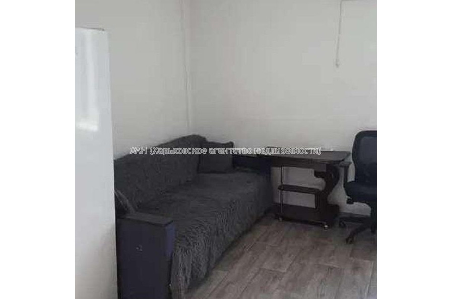 Продам квартиру, Михайлика ул. , 1 кім., 19 м², капитальный ремонт 