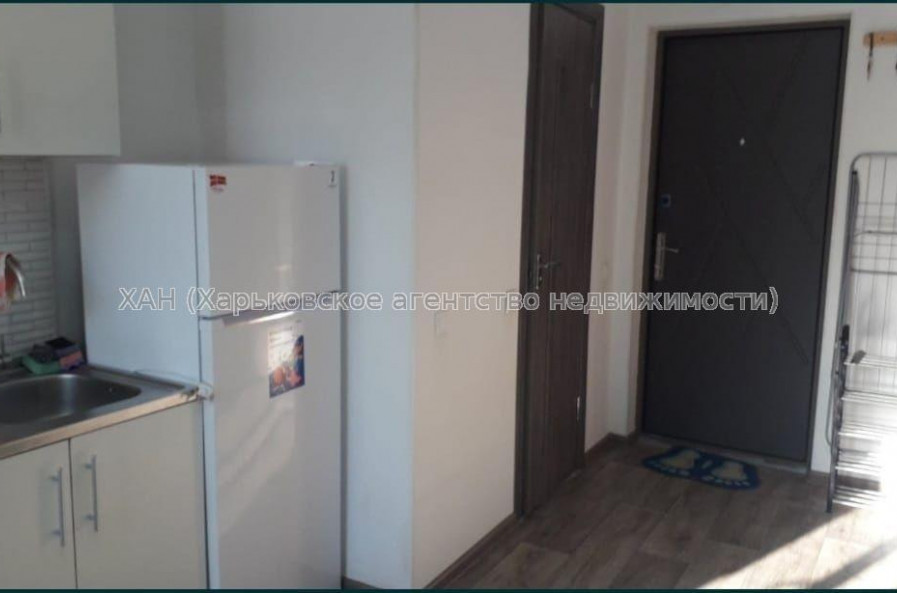 Продам квартиру, Михайлика ул. , 1  ком., 19 м², капитальный ремонт 