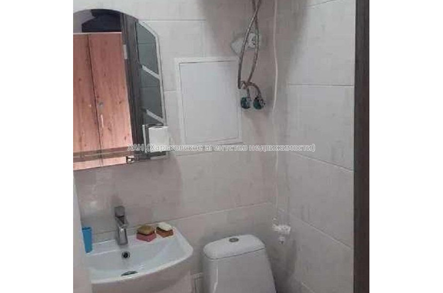Продам квартиру, Михайлика ул. , 1 кім., 19 м², капитальный ремонт 