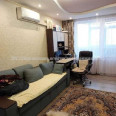 Продам квартиру, Двинская ул. , 2 кім., 45 м², капитальный ремонт 