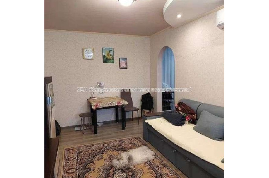 Продам квартиру, Двинская ул. , 2 кім., 45 м², капитальный ремонт 