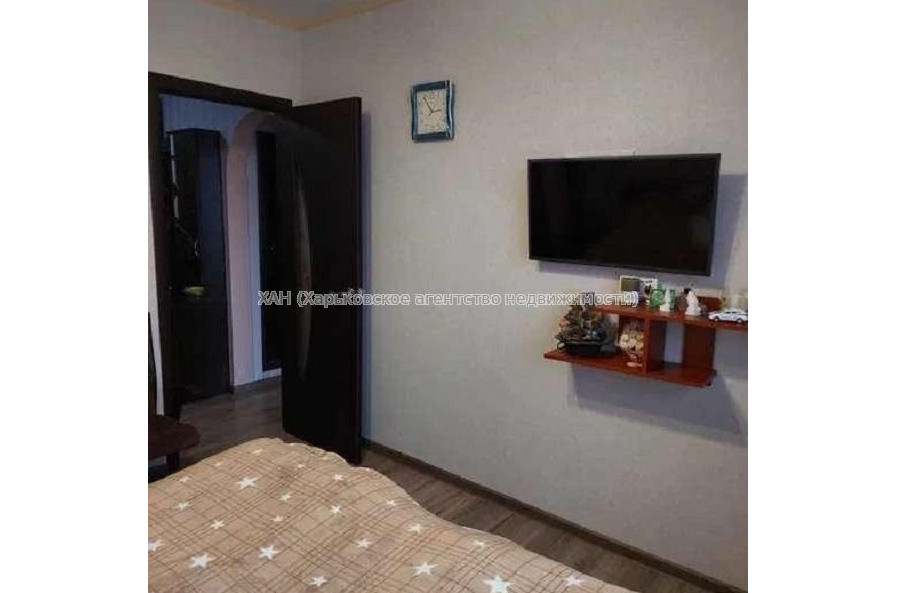 Продам квартиру, Двинская ул. , 2 кім., 45 м², капитальный ремонт 