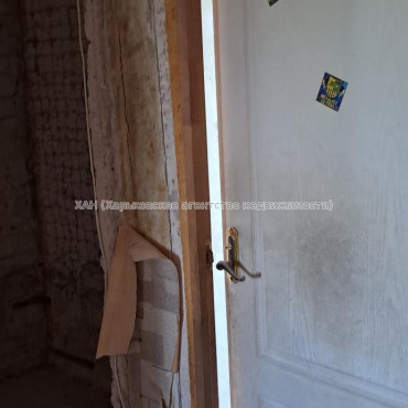 Продам квартиру, Селянская ул. , 3 кім., 70 м², без внутренних работ 