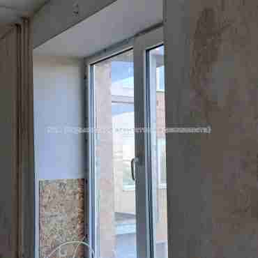 Продам квартиру, Селянская ул. , 3  ком., 70 м², без внутренних работ 