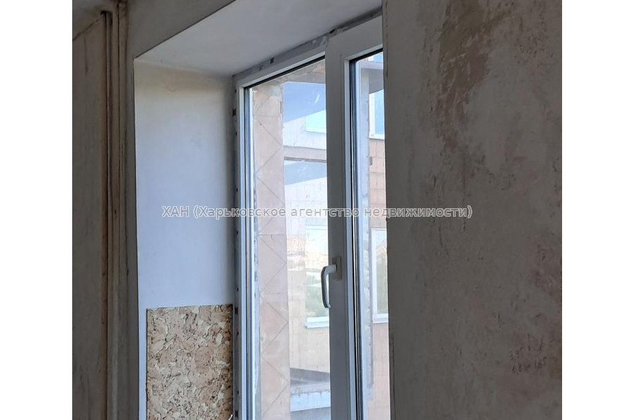 Продам квартиру, Селянская ул. , 3  ком., 70 м², без внутренних работ 