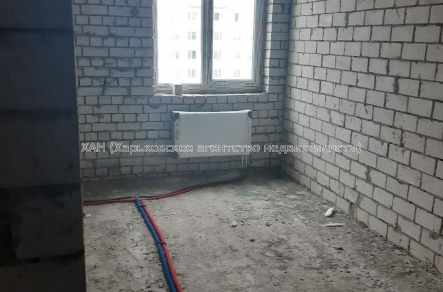 Продам квартиру, Валентиновская ул. , 1  ком., 34 м², без внутренних работ 
