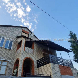 Продам будинок, Гагарина ул. , 277 м², 6 соток, косметический ремонт