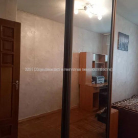 Продам квартиру, Европейская ул. , 2 кім., 42 м², косметический ремонт