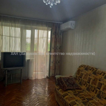 Продам квартиру, Европейская ул. , 2  ком., 42 м², косметический ремонт 