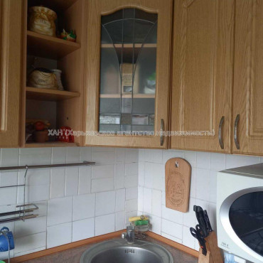 Продам квартиру, Европейская ул. , 2  ком., 42 м², косметический ремонт 