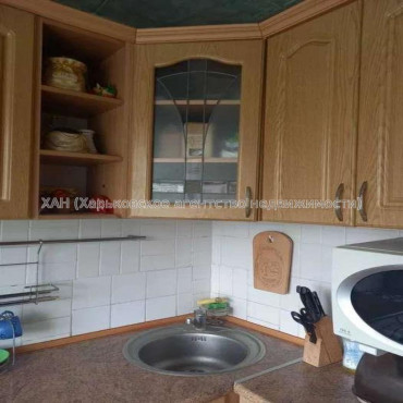 Продам квартиру, Европейская ул. , 2  ком., 42 м², косметический ремонт 