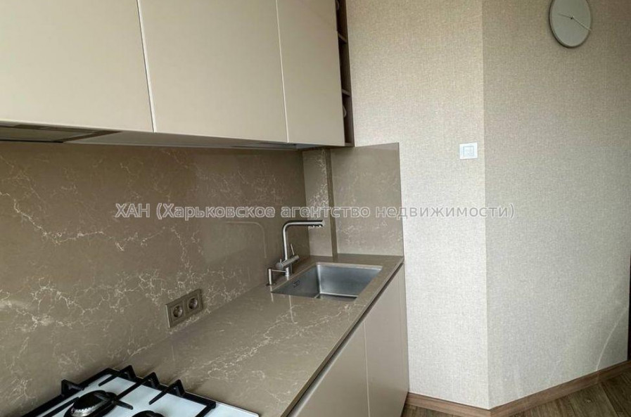 Продам квартиру, Москалёвская ул. , 2 кім., 52 м², евроремонт 
