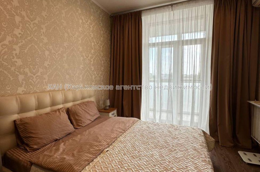 Продам квартиру, Москалёвская ул. , 2 кім., 52 м², евроремонт 