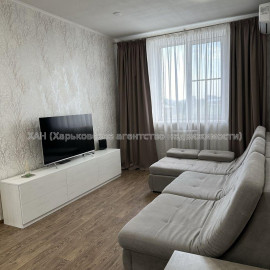 Продам квартиру, Москалёвская ул. , 2 кім., 52 м², евроремонт