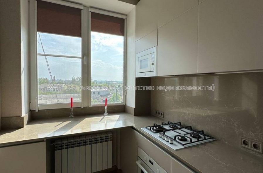 Продам квартиру, Москалёвская ул. , 2 кім., 52 м², евроремонт 