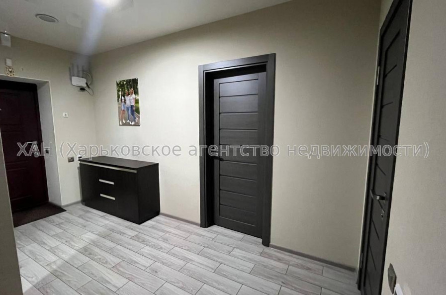 Продам квартиру, Гвардейцев Широнинцев ул. , 2  ком., 70 м², евроремонт 