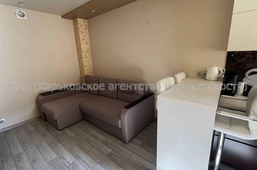 Продам квартиру, Гвардейцев Широнинцев ул. , 2  ком., 70 м², евроремонт 