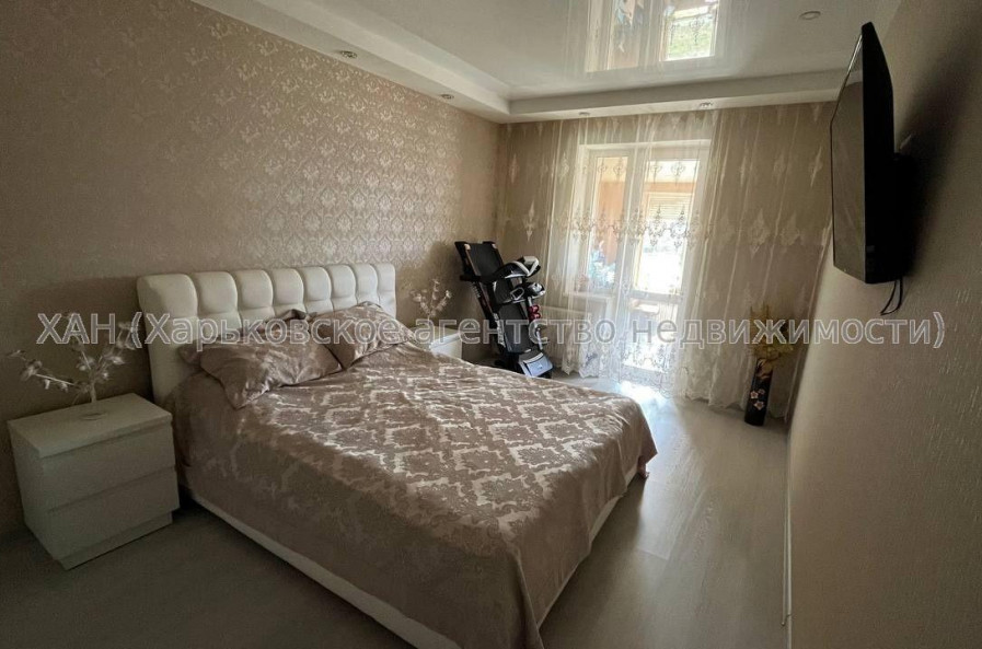 Продам квартиру, Гвардейцев Широнинцев ул. , 2  ком., 70 м², евроремонт 