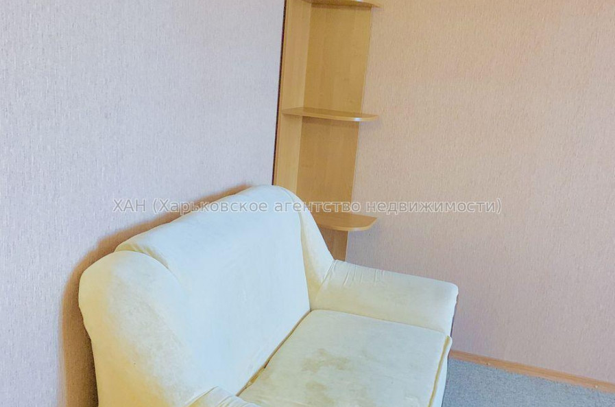 Продам квартиру, Юбилейный просп. , 1  ком., 32 м², косметический ремонт 
