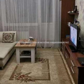 Продам квартиру, Пастера Луи ул. , 4  ком., 81 м², капитальный ремонт