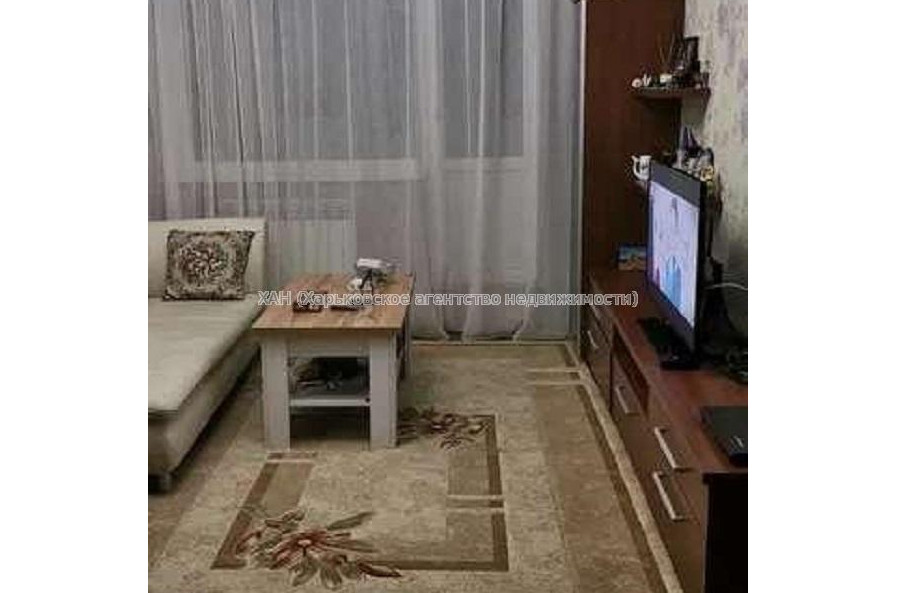 Продам квартиру, Пастера Луи ул. , 4  ком., 81 м², капитальный ремонт 