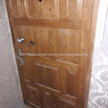 Продам квартиру, Гвардейцев Широнинцев ул. , 1 кім., 33 м², косметический ремонт 