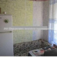 Продам квартиру, Гвардейцев Широнинцев ул. , 1  ком., 33 м², без ремонта 