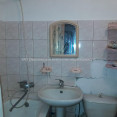 Продам квартиру, Гвардейцев Широнинцев ул. , 1 кім., 33 м², косметический ремонт 