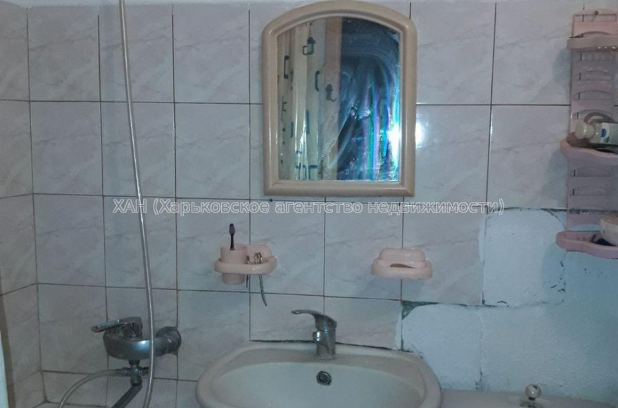 Продам квартиру, Гвардейцев Широнинцев ул. , 1 кім., 33 м², косметический ремонт 
