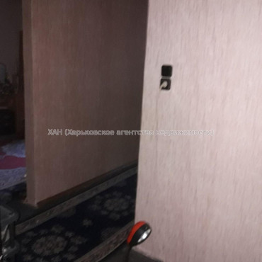 Продам квартиру, Гвардейцев Широнинцев ул. , 1  ком., 33 м², без ремонта 