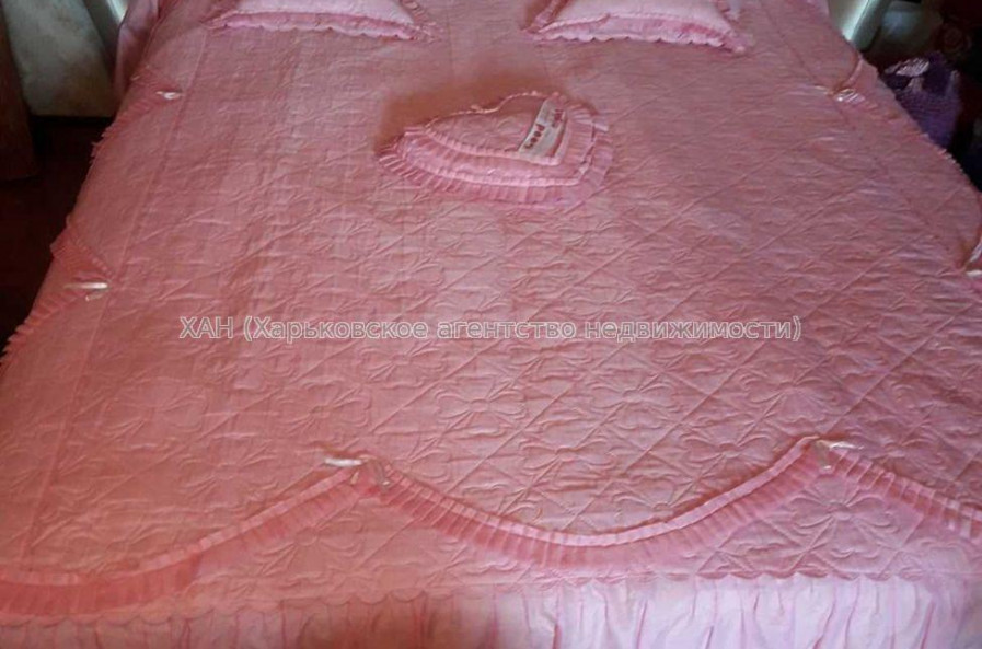 Продам квартиру, Гвардейцев Широнинцев ул. , 1  ком., 33 м², без ремонта 