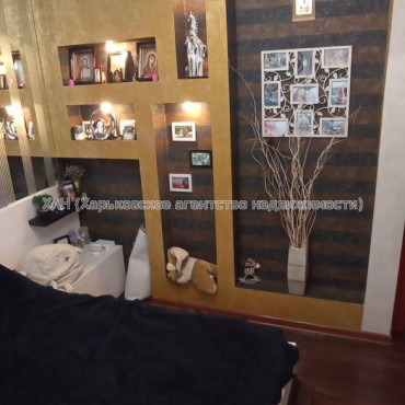 Продам квартиру, Гвардейцев Широнинцев ул. , 2 кім., 51 м², советский ремонт 