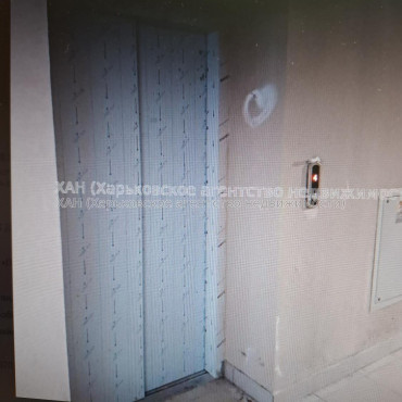 Продам квартиру, Шевченковский пер. , 1  ком., 34.30 м², без внутренних работ 