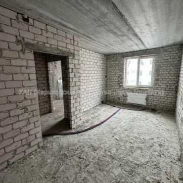 Продам квартиру, Шевченковский пер. , 1  ком., 34.30 м², без внутренних работ 