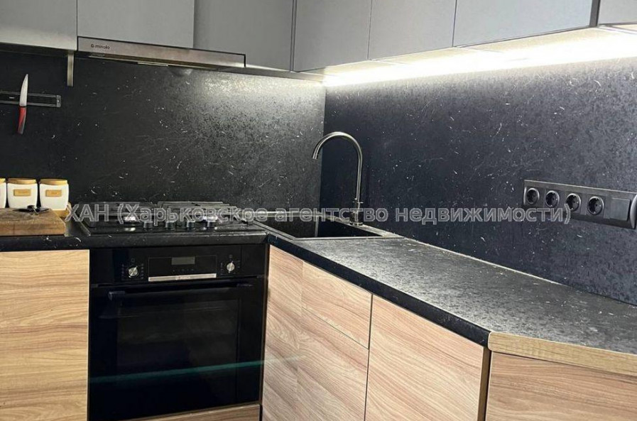 Продам квартиру, Ильинская ул. , 1  ком., 42 м², авторский дизайн 