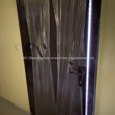 Продам квартиру, Шевченковский пер. , 2 кім., 57 м², без внутренних работ 