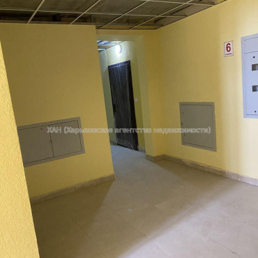 Продам квартиру, Шевченковский пер. , 2 кім., 57 м², без внутренних работ 