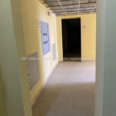 Продам квартиру, Шевченковский пер. , 2 кім., 57 м², без внутренних работ 