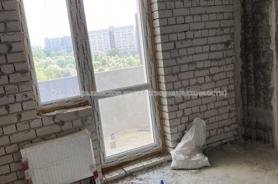 Продам квартиру, Шевченковский пер. , 2 кім., 57 м², без внутренних работ 