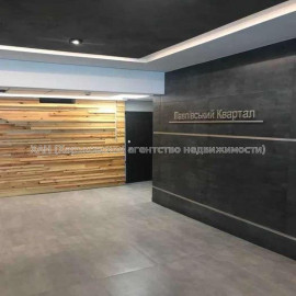 Продам квартиру, Клочковская ул. , 3  ком., 105 м², без ремонта