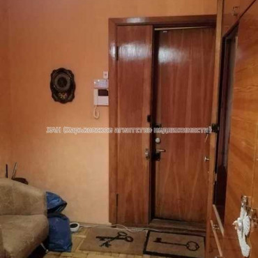Продам квартиру, Мира ул. , 3 кім., 87 м², капитальный ремонт 