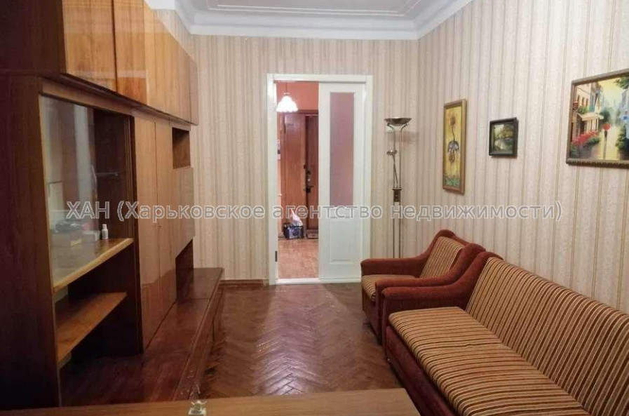 Продам квартиру, Мира ул. , 3 кім., 87 м², капитальный ремонт 