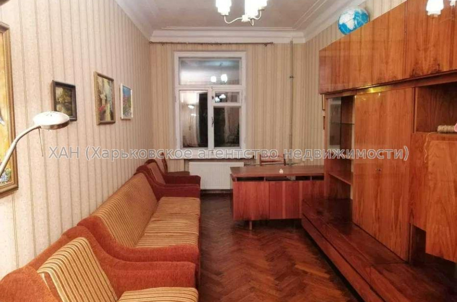 Продам квартиру, Мира ул. , 3 кім., 87 м², капитальный ремонт 