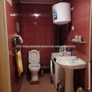 Продам квартиру, Мира ул. , 3 кім., 87 м², капитальный ремонт 